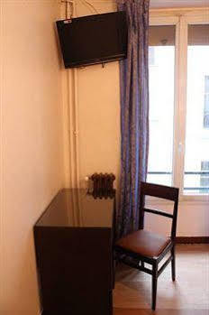 Hotel Anya Paris Exterior photo